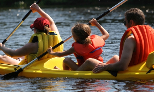 Bend Oregon Kids Canoeing