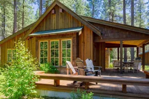 Lake Creek Lodge