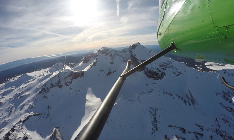 broken top mountain from heli tour