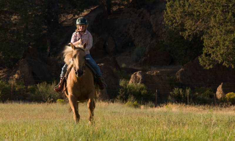 Horseback Riding in Oregon